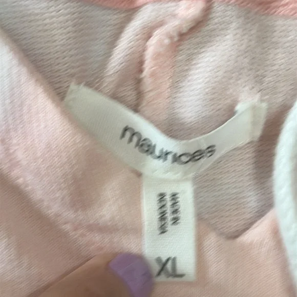 Maurices shirt with hood size XL it has 3/4 length sleeves - Picture 5 of 6